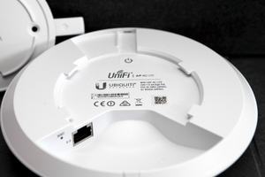 Ubiquiti UniFi AP AC Lite