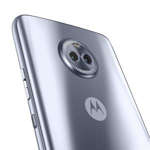 Moto X4