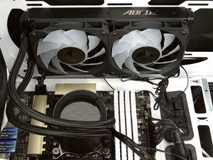 Gigabyte Aorus Liquid Cooler 240