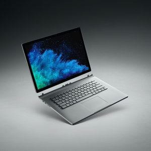 Microsoft Surface Book 2 mit 15 Zoll großem Display