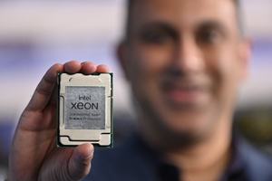 Navin Shenoy (Intel) mit Ice Lake-SP