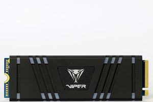 Review Patriot Viper VPR100 RGB NVMe SSD