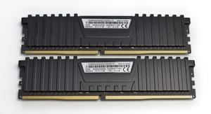 Corsair Vengeance LPX DDR4-3000 CL15-17-17