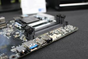 ASRock Z270M-STX MXM