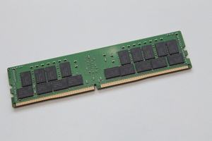 SK Hynix HMA84GR7CJR4N Registered DDR4 SDRAM