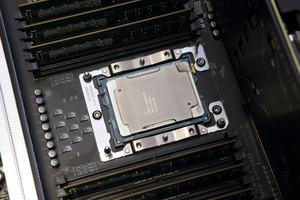 Intel Xeon W-3175X