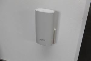 Netgear Orbi RBK40 und RBK30