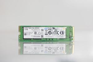 Intel SSD 670p