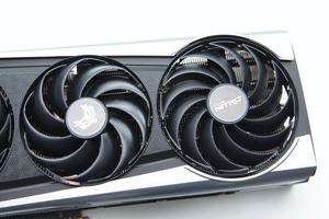 Sapphire Radeon RX 6800 Nitro+