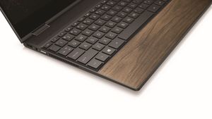 HP ENVY Wood