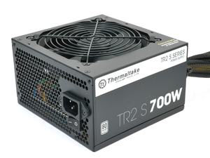 Thermaltake TR2 S 700W