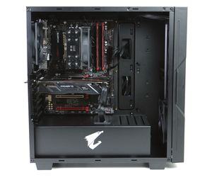 Gigabyte AORUS C300 Glass