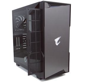 Gigabyte AORUS C300 Glass