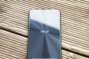 ASUS ZenFone 4