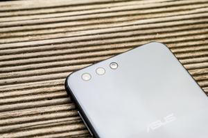 ASUS ZenFone 4