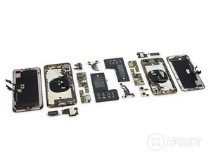 Apple iPhone XS im Teardown