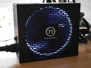 Thermaltake Smart Pro RGB 750W