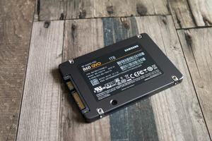 Samsung SSD 860 QVO