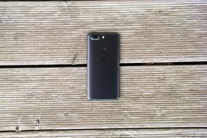 OnePlus 5T