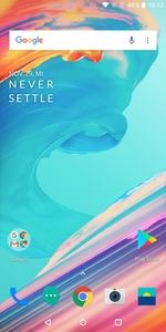 Das OnePlus 5T wird mit Oxygen OS 4.7 (Android 7.1.1) ausgeliefert, ein Update auf eine Android-8-basierte Version soll folgen