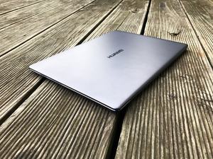 Huawei MateBook X