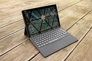 Mit dem Transformer 3 Prozielt ASUS unter anderem auf das Surface Pro 4