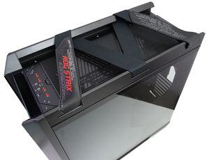 ASUS ROG Strix Helios