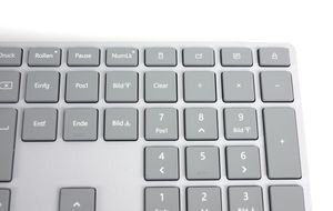 Microsoft Modern Keyboard mit Fingerabdruck-ID