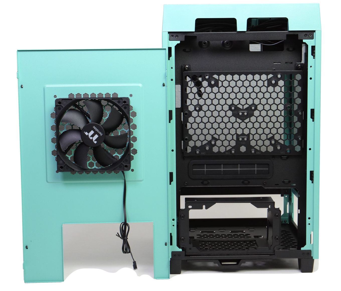 The tower 500. Thermaltake the Tower 100 Turquoise. Thermaltake the Tower 100 Mini Turquoise. Thermaltake the Tower 100 Racing Green. Корпус Thermaltake the Tower 100 бирюзовый.