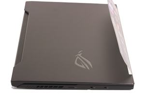 ASUS ROG Zephyrus Duo 15 SE GX551QS im Test