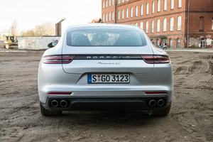 Porsche Panamera 4S Diesel