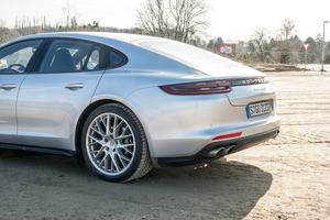 Porsche Panamera 4S Diesel