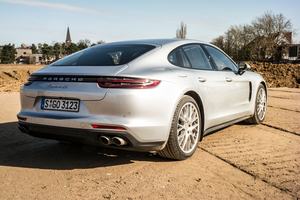 Porsche Panamera 4S Diesel