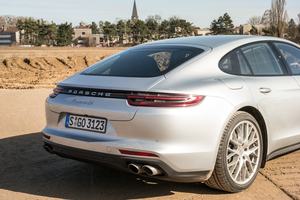 Porsche Panamera 4S Diesel