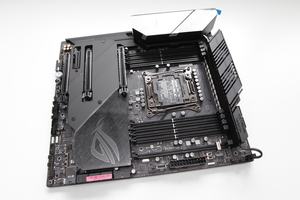 ASUS ROG Rampage VI Extreme Omega