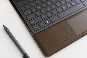 HP Spectre Folio