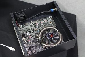 ASRock zeigt RX570TM-ITX/TBT 