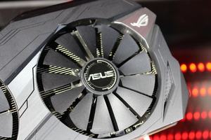 ASUS ROG GeForce GTX 1080 Ti Poseidon