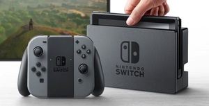 Mit Switch will Nintendo daheim und unterwegs unterhalten, wirklich überzeugend dürfte beides nicht umgesetzt sein