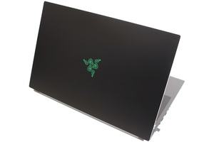 Razer Blade 17 Mid 2021 im Test