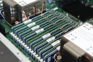 DDR4 und Intel Optaner DC Persistent Memory