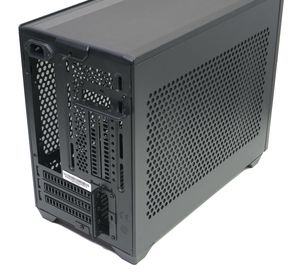 Cooler Master MasterBox NR200P