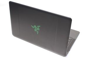 Razer Blade Stealth und Core V2 im Test