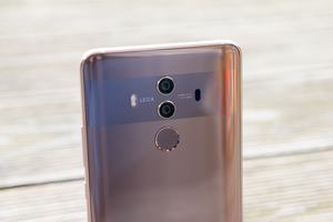 Huawei setzt beim Mate 10 Pro auf die Leica-Doppel-Kamera des Mate 9, spendiert aber eine lichtstärkere Optik