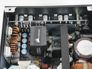 Corsair SF600