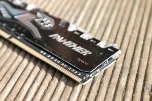 Apacer Panther Rage Illumination DDR4-3000