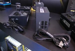 Corsair CES 2017 Netzteile