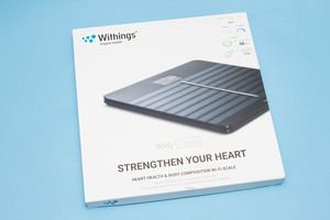 Die Withings Body Cardio ist eine vernetzte Waage, die umfassende Körperanalysefunktionen bietet.