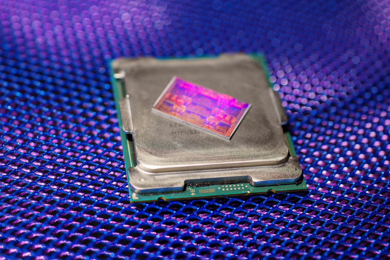 Процессоры под. Intel Core i5 12600k. I7 12800h. Core i9 12900k. Процессор Intel Core i9 12900k.