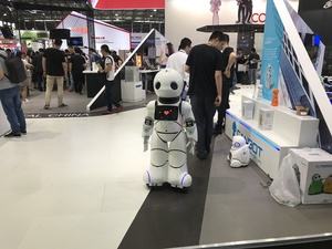 Eines der etwas fortgeschritteneren Roboter-Modellen auf der CES Asia 2017